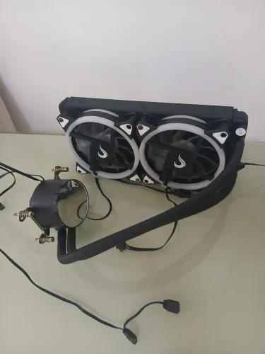 WATERCOOLER RISEMODE 240mm