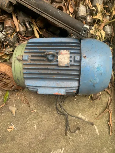 Motor Trifásico WEG 20CV - 3510 RPM (Alta Rotação) - No Estado