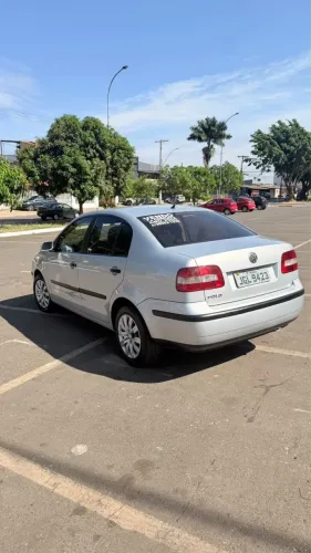 Volkswagen Polo Sedan 1.6 MI Total Flex 8V 4P 2006