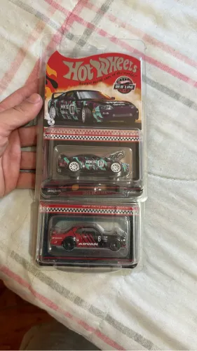Hotwheels Premium e RLC