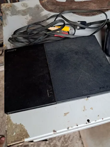 PLAYSTATION 2 BEM CONSERVADO 