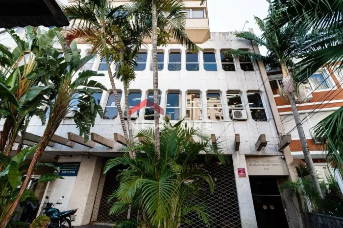 Sala comercial em Rua Vinte e Quatro de Outubro - Moinhos de Vento - Porto Alegre/RS