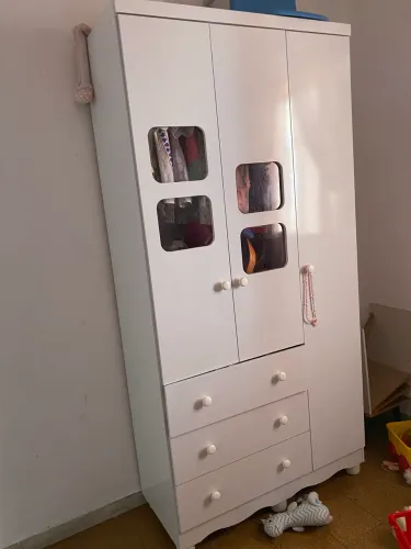 Guarda roupa bebê urgente