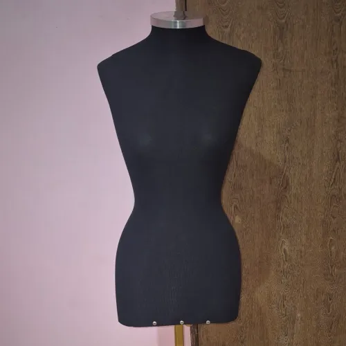 MANEQUIM FEMININO A VENDA!