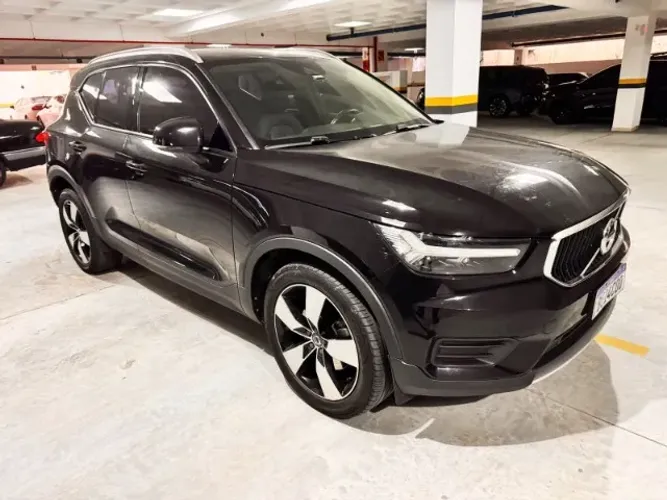 Volvo XC40 XC 40 T-4 Momentum 2.0 190cv FWD 2020