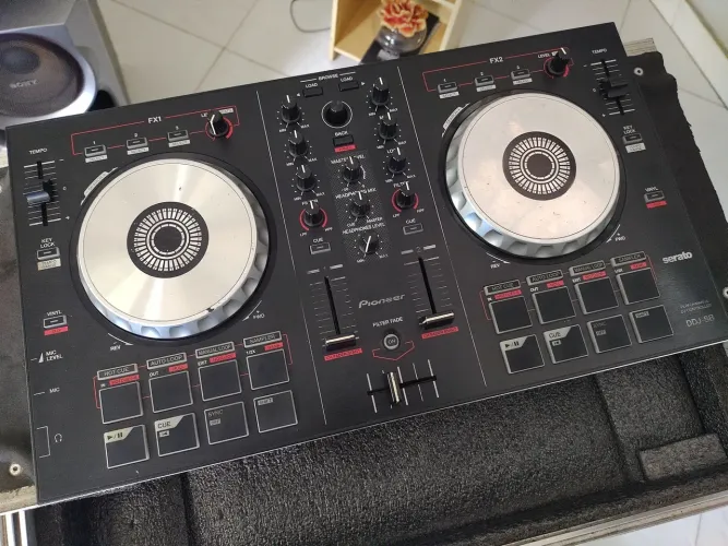 Controladora Pioneer DDJ SB