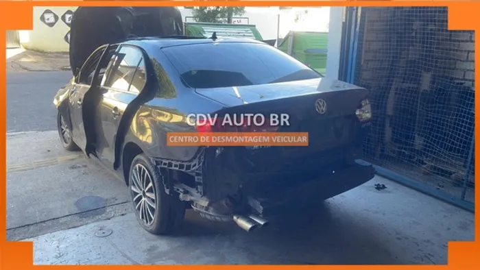 Sucata Jetta TSI 2013 200cv