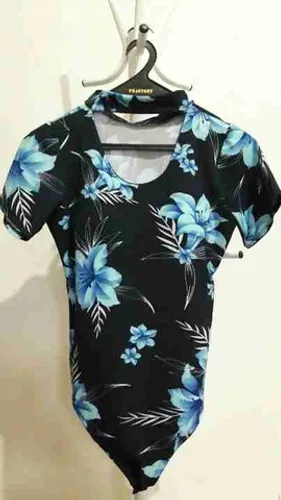 Body estampado com bojo novo