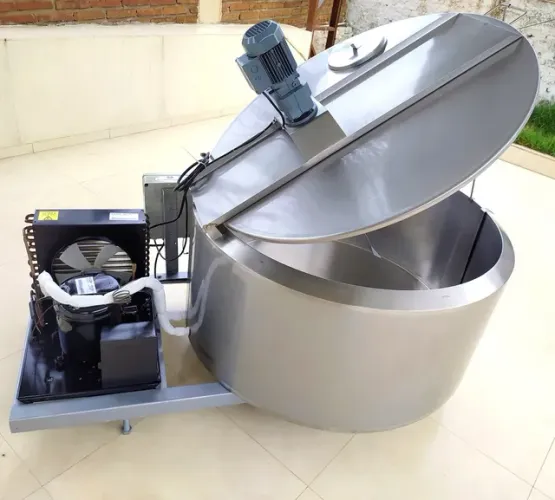 Tanque Resfriador 300 Litros Tina para Maturação Misturador 220v Água Sucos Caldas Polpas
