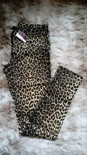 Calça Marca Planet Girls oncinha( tamanho 38)