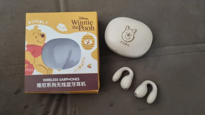 Fone de ouvido sem fio Disney Ursinho Pooh - Novo