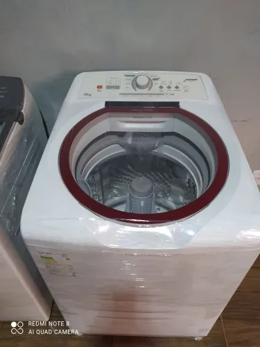 Vendo máquina Brastemp semi nova 15 kg