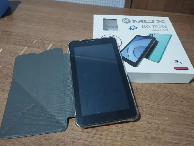 Tablet mox MO-TP256 5g com capinha fones de ouvido, carregador e película 