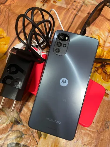 Celular  Motorola Moto G22, 128GB, 4GB RAM, Android 12 Entrego.