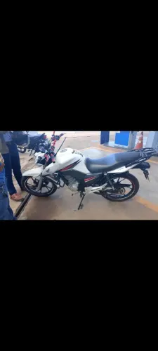 Moto toda revisada 2025 já pago só pegar e andar