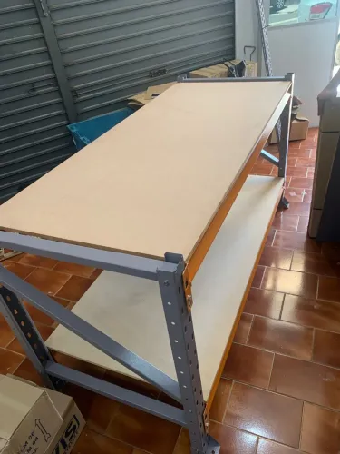 Bancada de Aço Reforçada para Comércio