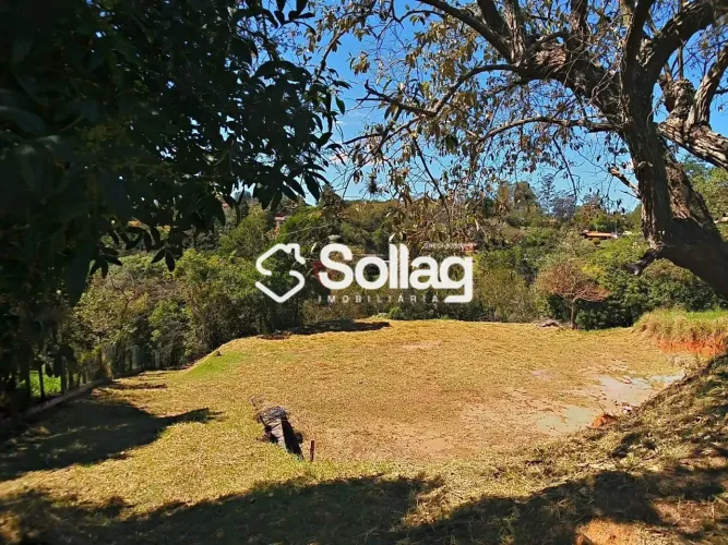 Terreno á venda com plano altimétrico pronto, vista para o lago com 1.736m no condomínio V