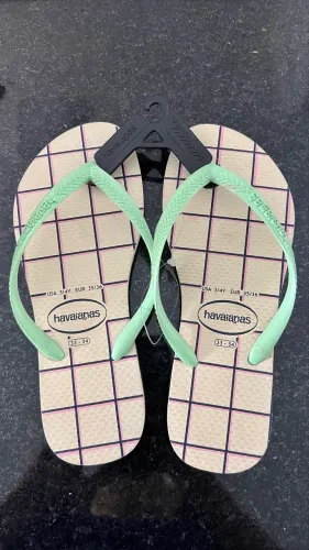 Havaianas 33/34 Estampada com Tiras Verde Claro Nova