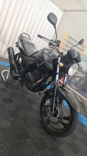 Vendo Fazer 250 2010 