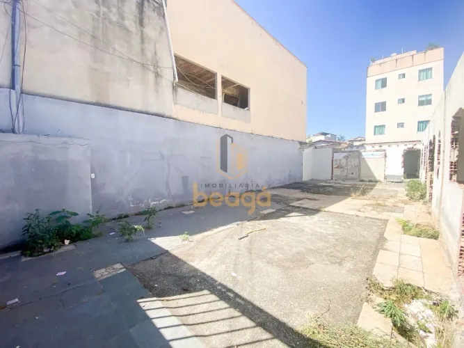 LOTE DE 360 M2 | PLANO | SANTA TEREZINHA