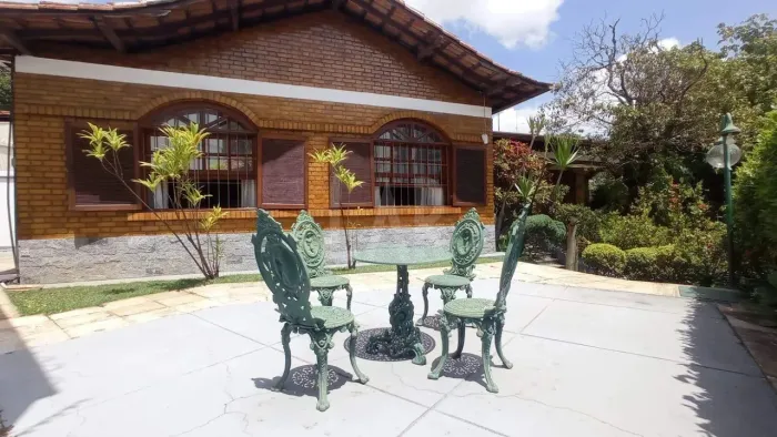 Casa à venda, 4 quartos, 1 suíte, 4 vagas, Cruzeiro - Belo Horizonte/MG