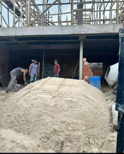 Areia carrada / disk entrega