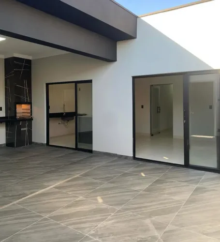 CASA A VENDA NO BAIRRO DE FÁTIMA 