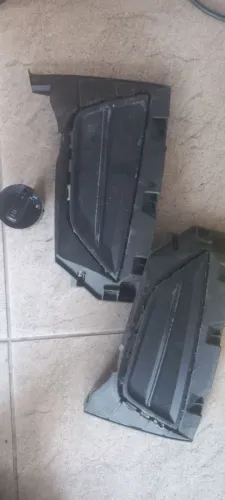 Moldura Tampa Farol de Milha Virtus Polo 2019 2020