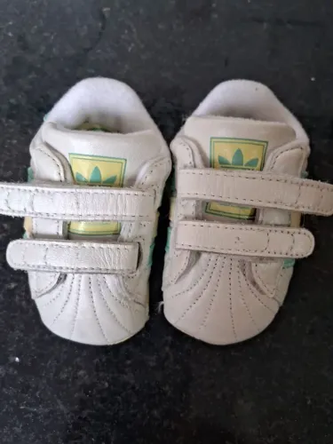 Tênis Adidas Bebê -