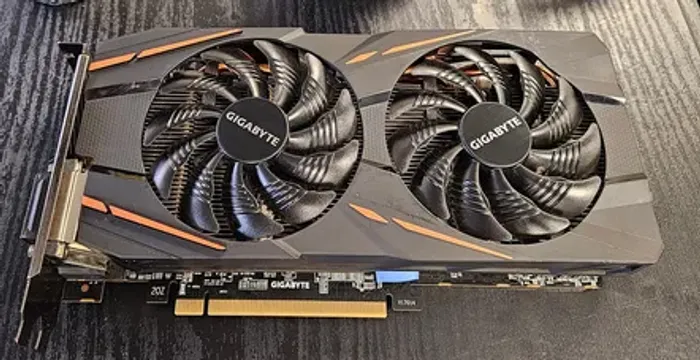 PLACA DE VIDEO RX570 AMD (LEIA A DESCRIÇÃO)