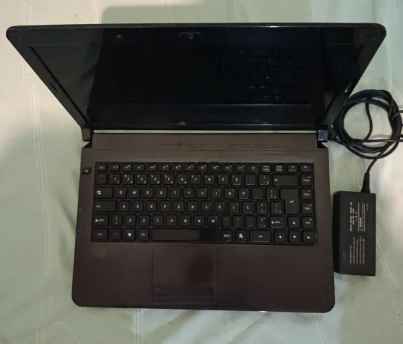 Notebook Positivo Preto - Teclado Português