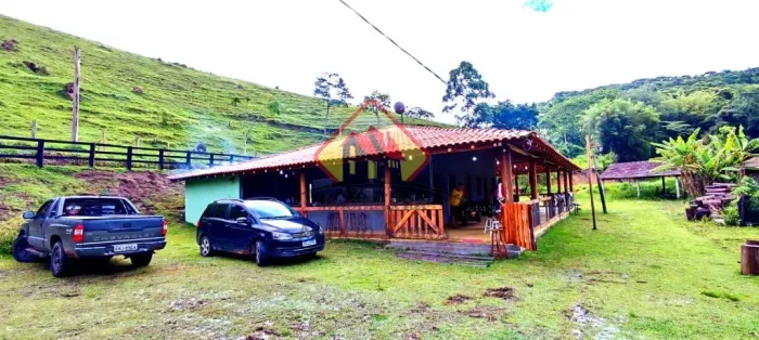 Fazenda em Natividade da Serra com 49 Alqueires Paulista, com minas de água cristalina, có