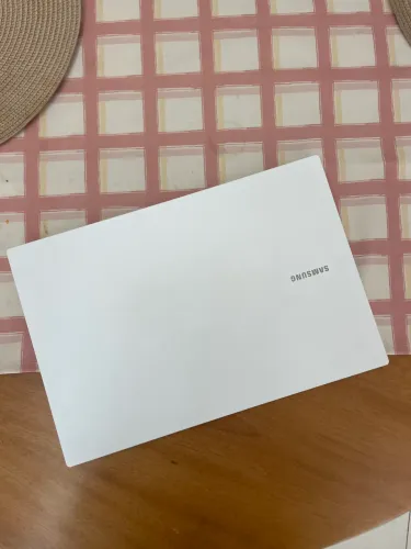 Notebook Samsung Book 3 com ssd