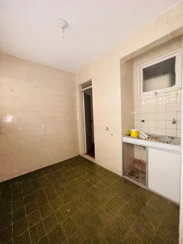 Oportunidade Vendo apart. Em FORTALEZA NO bairro de FÁTIMA