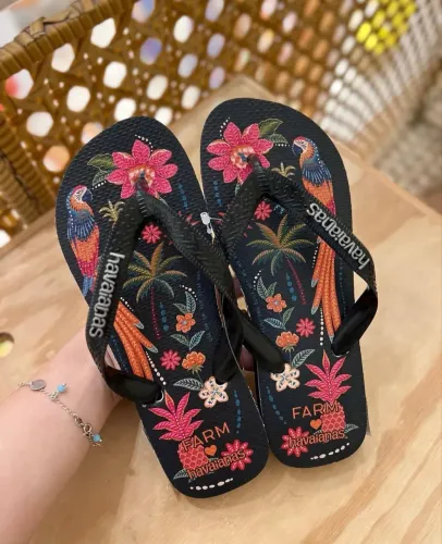 Havaianas Farm Samba das Araras