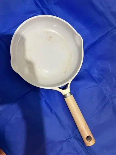 Frigideira antiaderente de cerâmica
