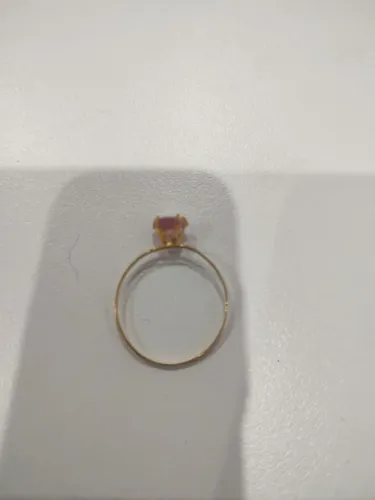Anel de ouro com Pedra Rosa