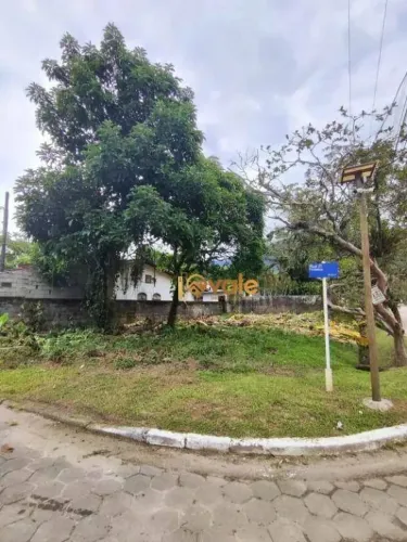 Terreno de esquina à venda - 252m² - Condominio Portal Patrimonium- Massaguaçu - Caraguata