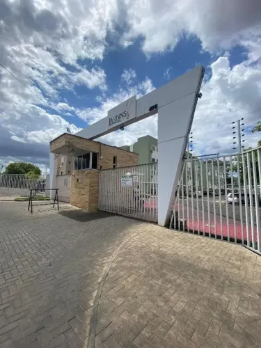 APARTAMENTO À VENDA NO NOVO HORIZONTE CONDOMÍNIO JARDINS CLUB 2