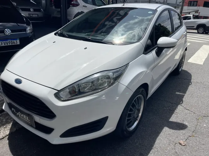 Ford Fiesta 1.5 16V Flex Mec. 5P 2014