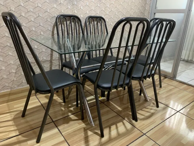Mesa de jantar 6 cadeiras