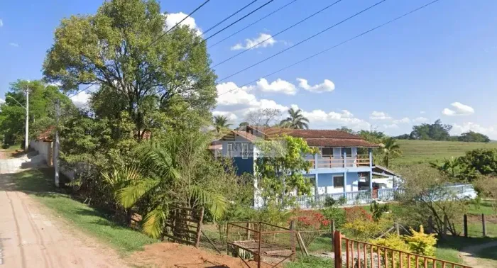 Chácara com 2 Quartos para Comprar, 1.970m² - Goiabal, Pindamonhangaba/SP.