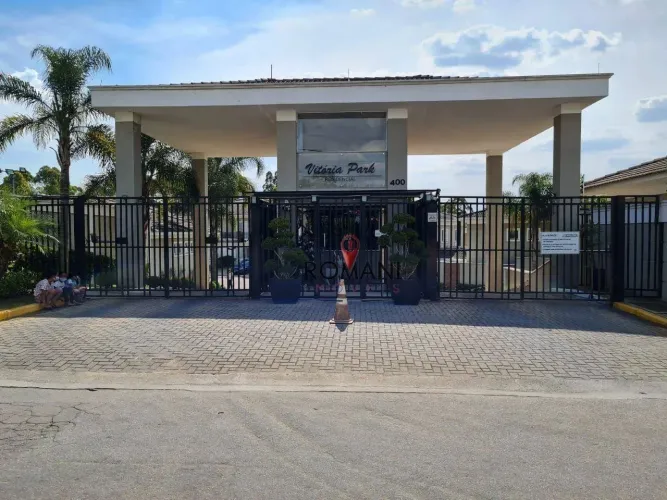 Sobrado com 4 dormitórios à venda, 126 m² por R$ 950.000,00 - Chácara Faggion - Suzano/SP