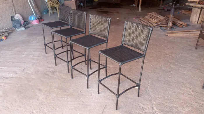 Banquetas artesanais valor por unidade 250,00