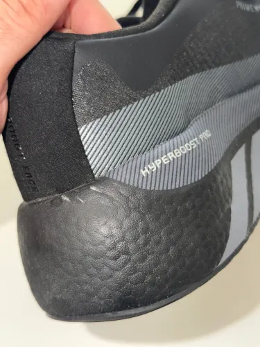 Tênis Adidas Hyperboost