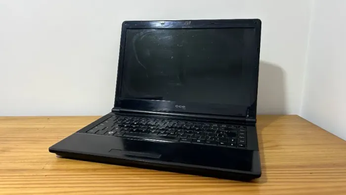 Notebook cce win i7 8GB