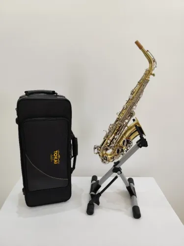 Sax Alto Tokai TSA-200LN Mib - Laqueado c/ Niquelado - NOVO/Parcelo 18x