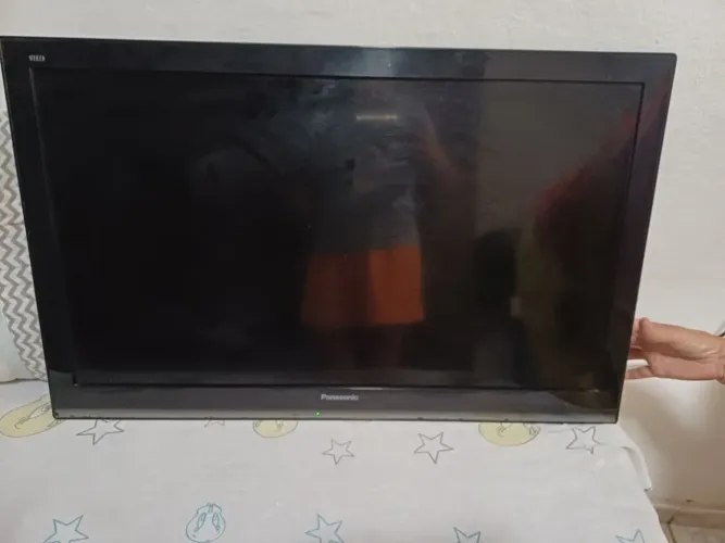TV Panasonic liga ,mas esta desligando sozinha