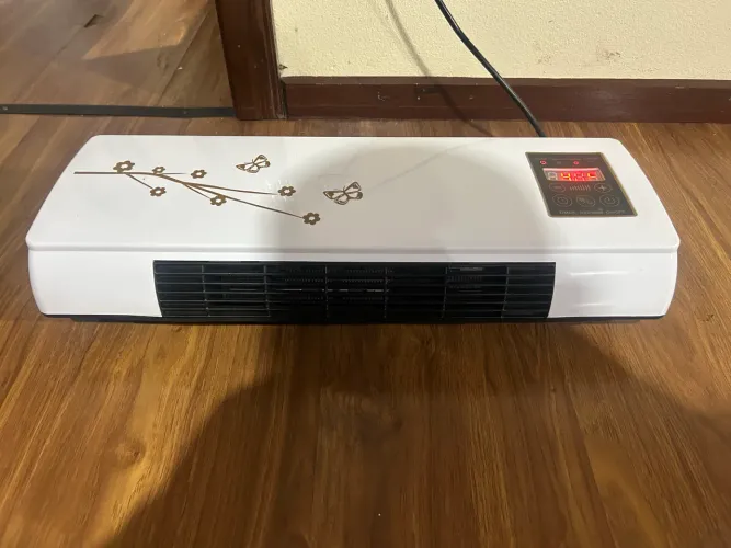 Aquecedor elétrico portátil e digital com controle remoto. Produto novo mo