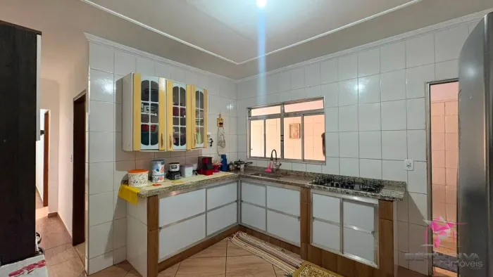 Casa à Venda no Jardim das Palmeiras 2 Dormitórios, Suíte e Área Gourmet